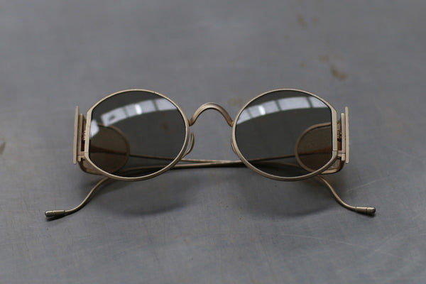 Rigards X UMA WANG Joint Blocked Frame Sunglasses RG00UW10 Series Collection RG-RG00UW10-DJGYQH-F Light Gold + Salmon Frame Light Gray Lenses